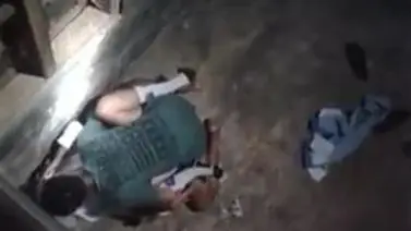 Intip ABG SMA Mesum di Rumah Kosong