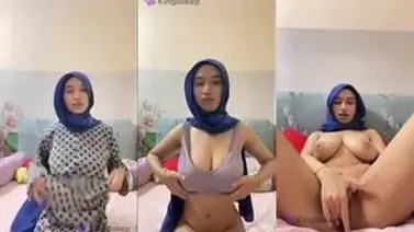 Ukhti Syaqila Hijab Cantik Pasrah Digenjot